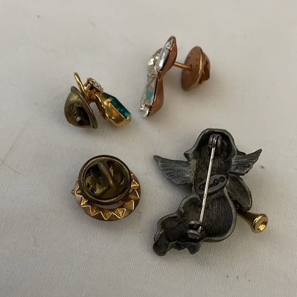 Lot of 4 vintage angel pins as shown. - Picture 3 of 7